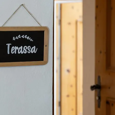 Chesa-strimer - Terrassa 拉蓬